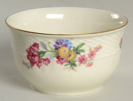 8702 Cranberry Bowl