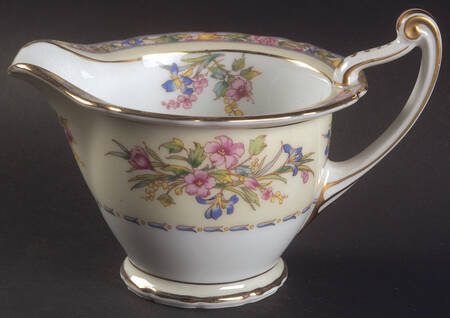 8987 Creamer