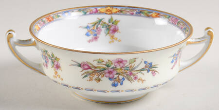 8987 Footed Cream Soup Bowl