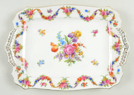 9954-9195 (White, Emboss Groove Edge) 11" Oval Serving Platter