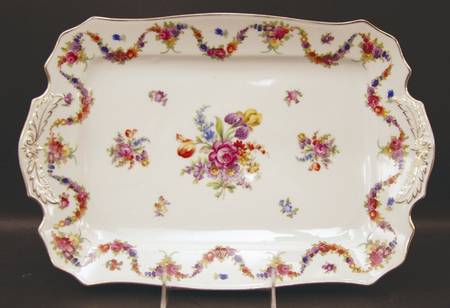 9954-9195 (White, Emboss Groove Edge) 14" Rectangular Serving Platter