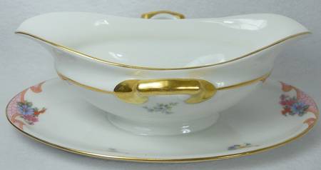 Bridal Rose (White Background) Gravy Boat with Attached Underplate