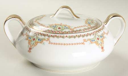 The Cromwell Sugar Bowl & Lid