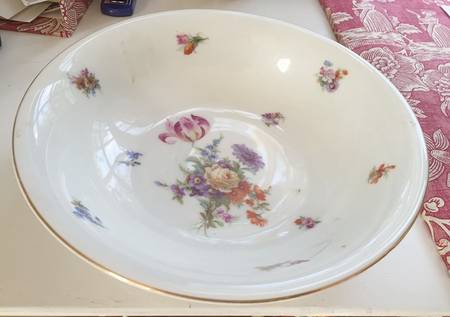 Dresdene (No Gold Filigree) 9" Round Vegetable Bowl