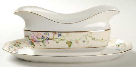 Merveille Gravy Boat with Attached Underplate