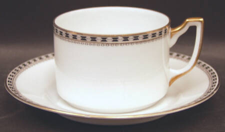Minerva Flat Cup & Saucer Set