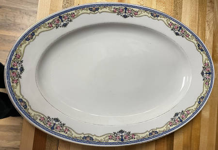 Montreuxe 14" Oval Serving Platter