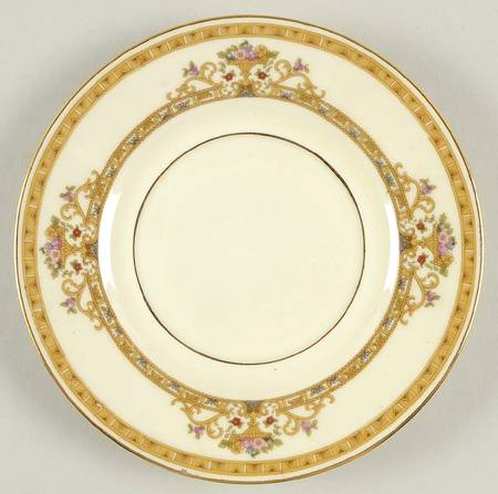 Moresque (Cream) Saucer for Oversized Cup