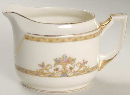 Moresque (Cream) Creamer