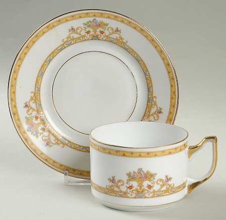 Moresque (White) Flat Cup & Saucer Set