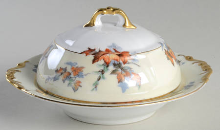 Silver Maple (Gold) Round Covered Butter