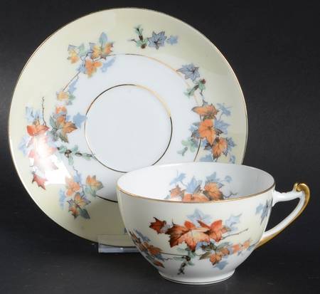 Silver Maple (Gold) Flat Cup & Saucer Set