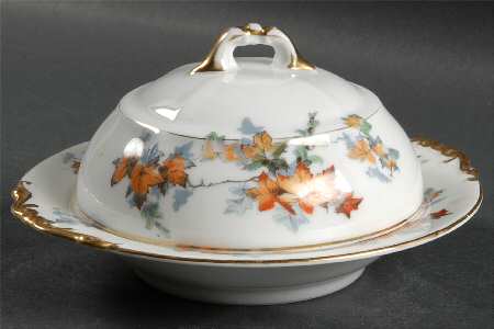 Silver Maple Round Covered Butter