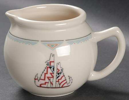Amigo Creamer by Epoch