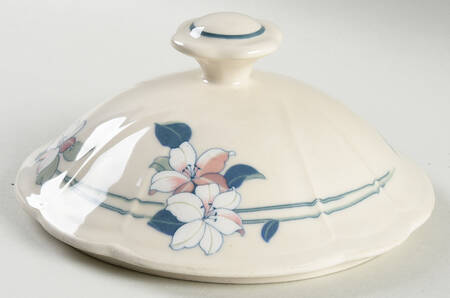 Apple Blossom (Smooth Edge) Lid for Round Vegetable