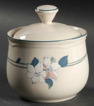 Apple Blossom (Smooth Edge) Sugar Bowl & Lid