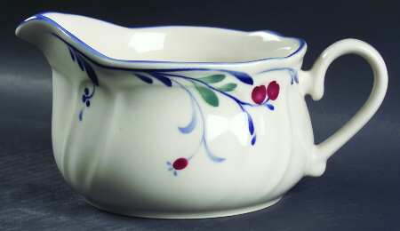 Berry Grove Gravy Boat