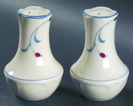 Berry Grove Salt & Pepper Set