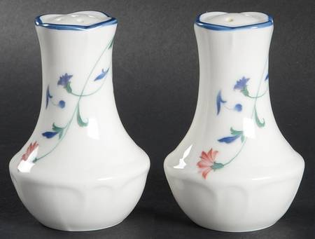 Garden Grove Salt & Pepper Set