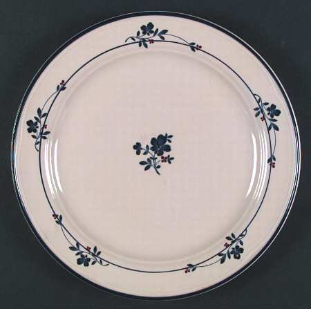 Largo Dinner Plate