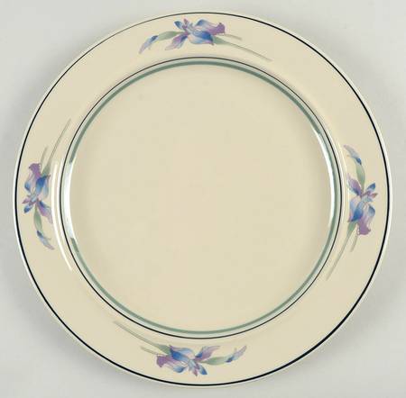 Melissa 12" Chop Plate (Round Platter)