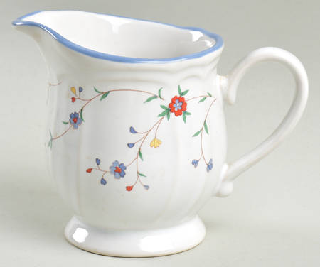 Oakbrook Creamer