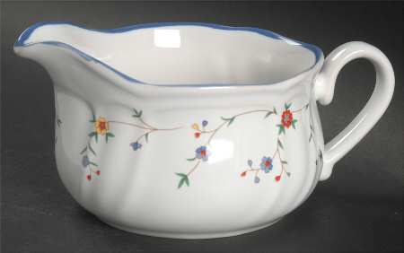 Oakbrook Gravy Boat