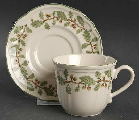 Oak Manor Flat Cup & Saucer Set