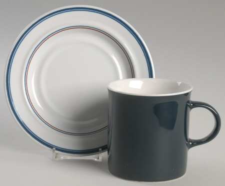 Pollo Flat Cup & Saucer Set