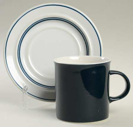 Rosette Flat Cup & Saucer Set