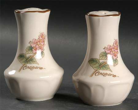 Spice Blossoms Salt & Pepper Set