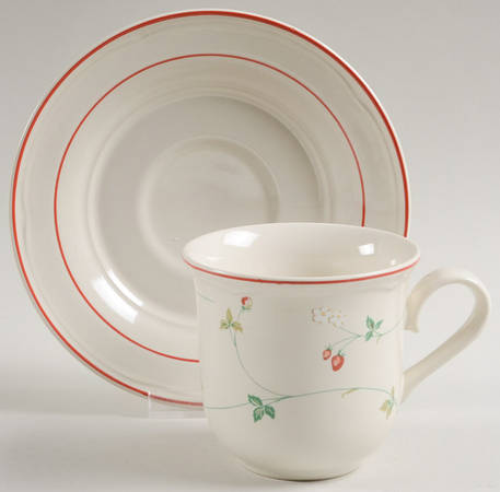 Flat Cup & Saucer Set