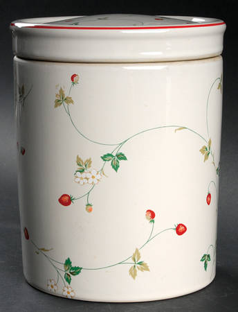 Strawberry Time Large Canister & Lid