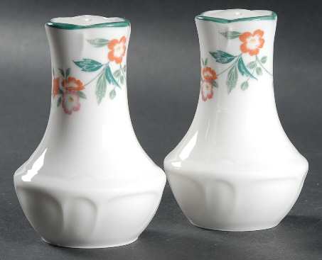 Tudor Court Salt & Pepper Set