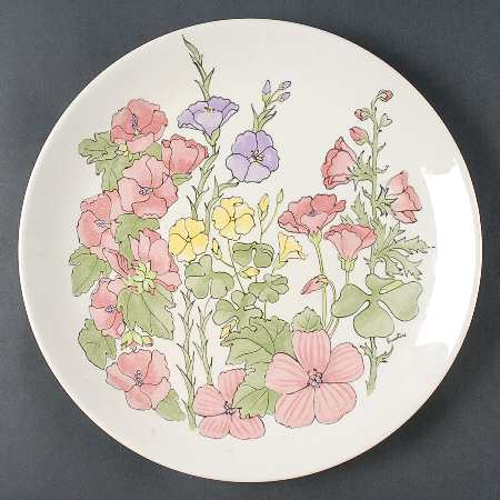 Amaryllis 12" Chop Plate (Round Platter)
