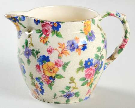 Warwick (Gray Lines, Gold Trim) Creamer