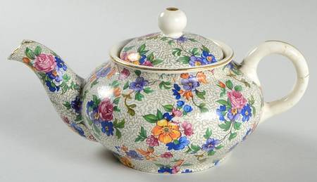 Warwick (Gray Lines, Gold Trim) Individual Teapot & Lid