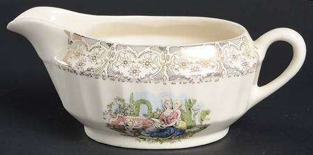 Beverly (Fluted) Creamer