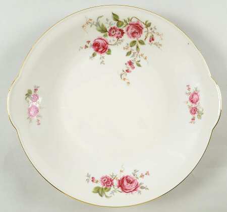 P860 Handled Cake Plate