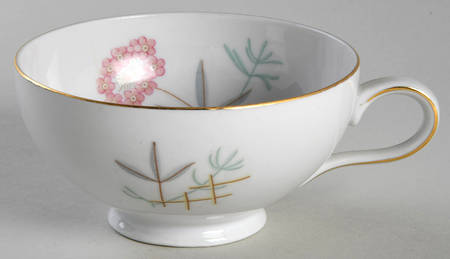 W1314 Footed Cup