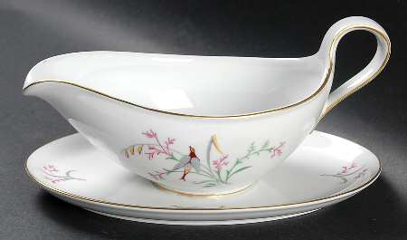 W1460 Gravy Boat with Attached Underplate