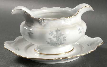 W2064 Gravy Boat with Attached Underplate