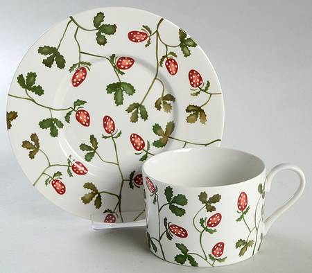 Strawberry Flat Cup & Saucer Set