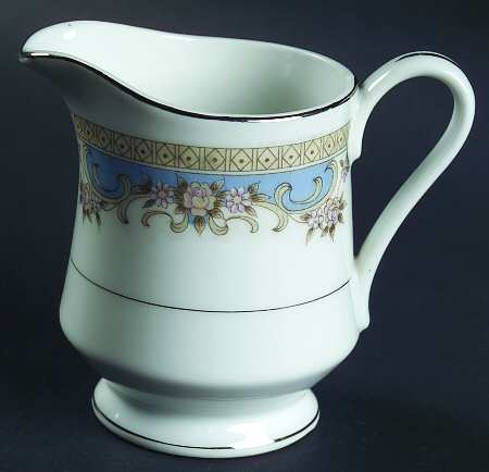 Surrey Creamer