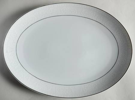Bridal Brocade (Coupe) 16" Oval Serving Platter