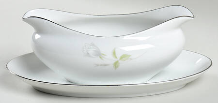 Cindy Gravy Boat with Attached Underplate