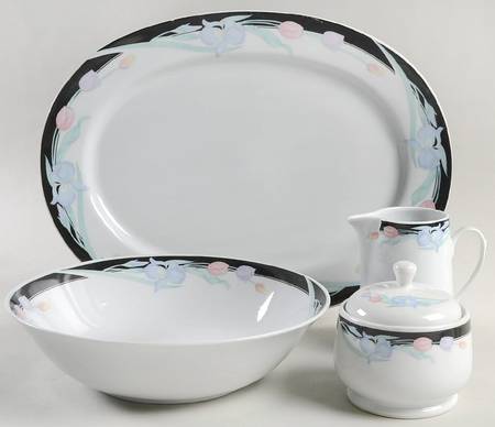 Caravel 5 Piece Hostess Set