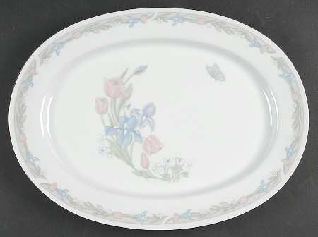 Center Stage 14" Oval Serving Platter