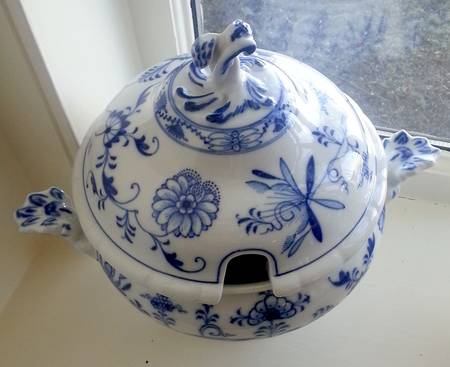 ERT1 Tureen &  Lid