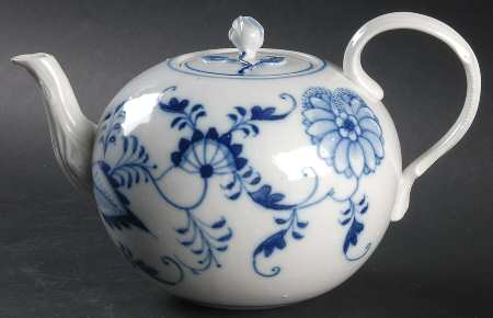 ERT1 Teapot & Lid